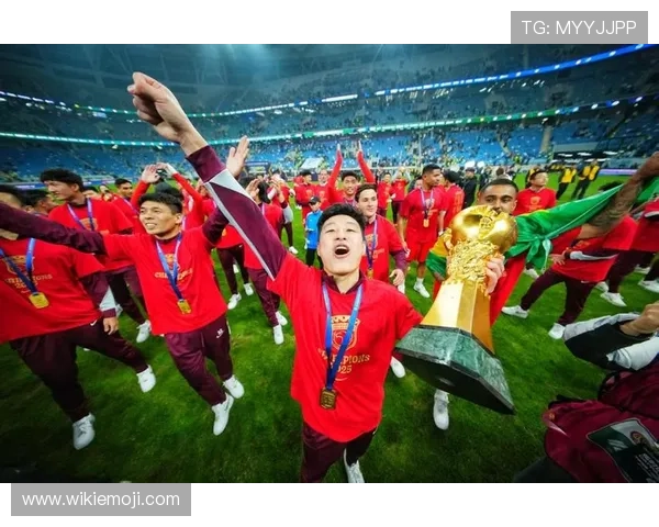 上海海港：本赛季能否建立王朝取决于关键战表现与稳定性考验