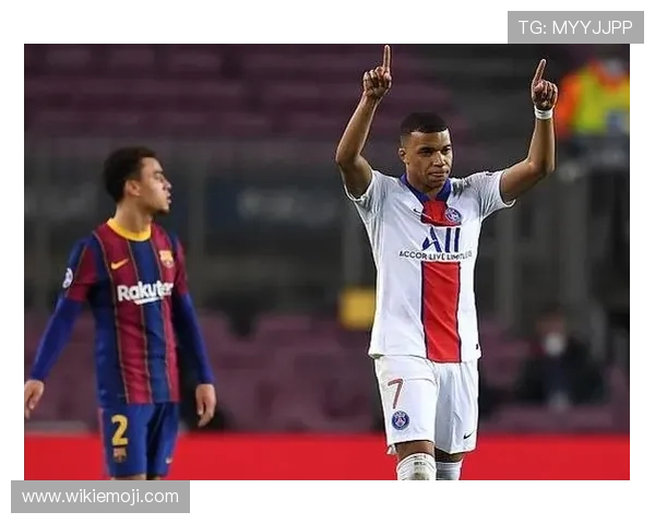 德容与维拉蒂控球能力对比:中场核心的球权掌控差异分析 德容与维拉蒂控球能力对比:中场核心的球权掌控差异分析